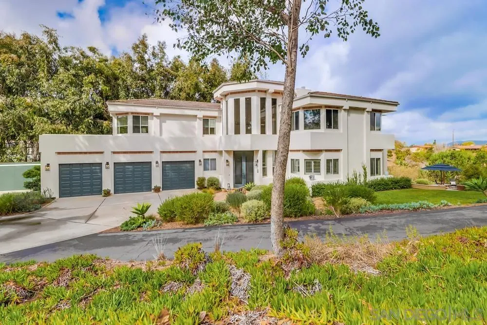 1152 Via Conejo Escondido, CA 92029 - Photo 2 of 75