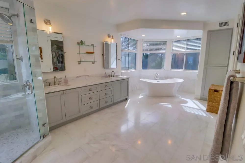 1152 Via Conejo Escondido, CA 92029 - Photo 38 of 75