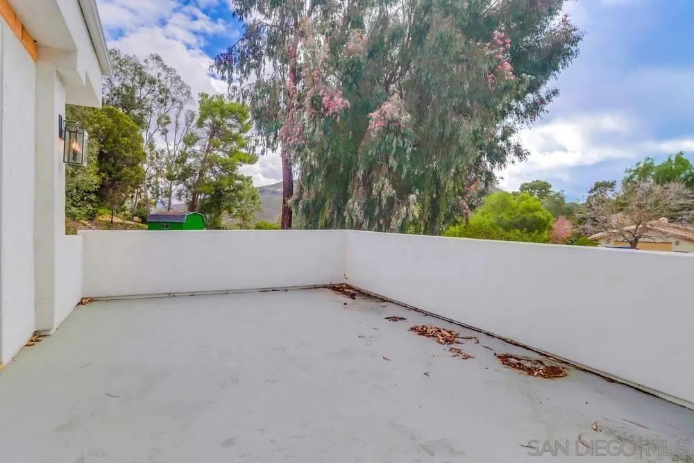 1152 Via Conejo Escondido, CA 92029 - Photo 50 of 75