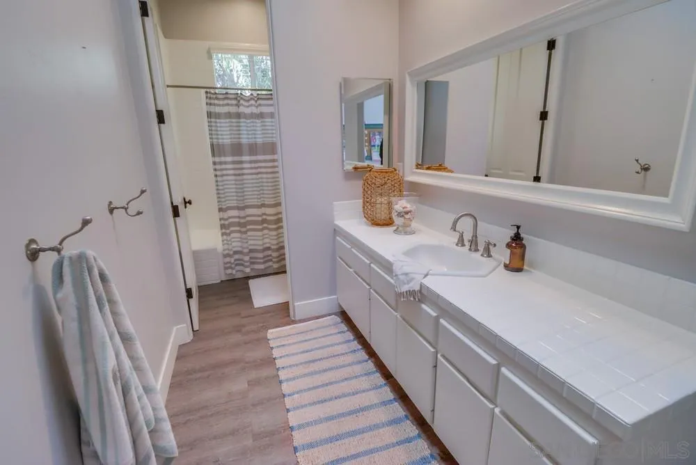 1152 Via Conejo Escondido, CA 92029 - Photo 56 of 75