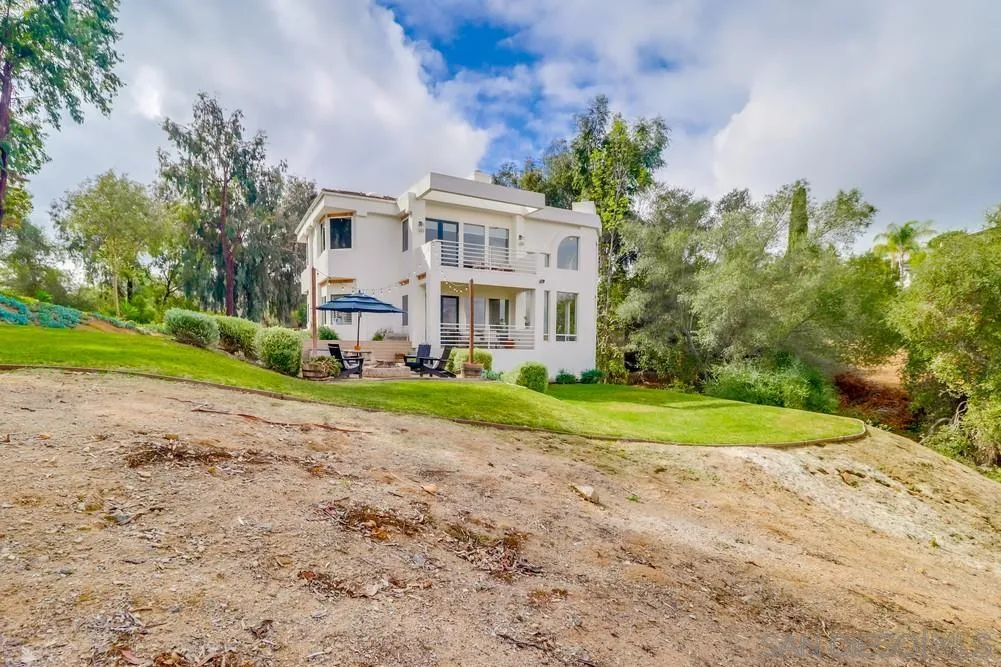 1152 Via Conejo Escondido, CA 92029 - Photo 62 of 75