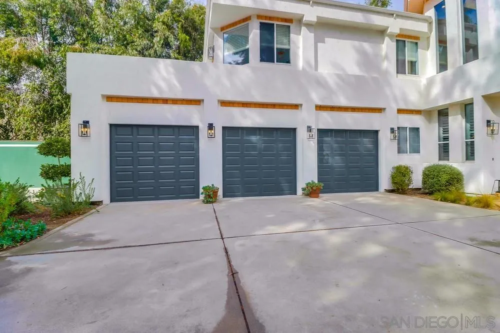 1152 Via Conejo Escondido, CA 92029 - Photo 7 of 75