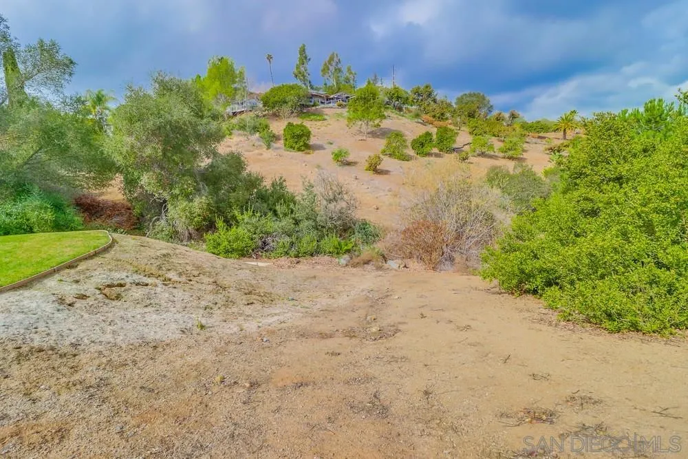 1152 Via Conejo Escondido, CA 92029 - Photo 73 of 75