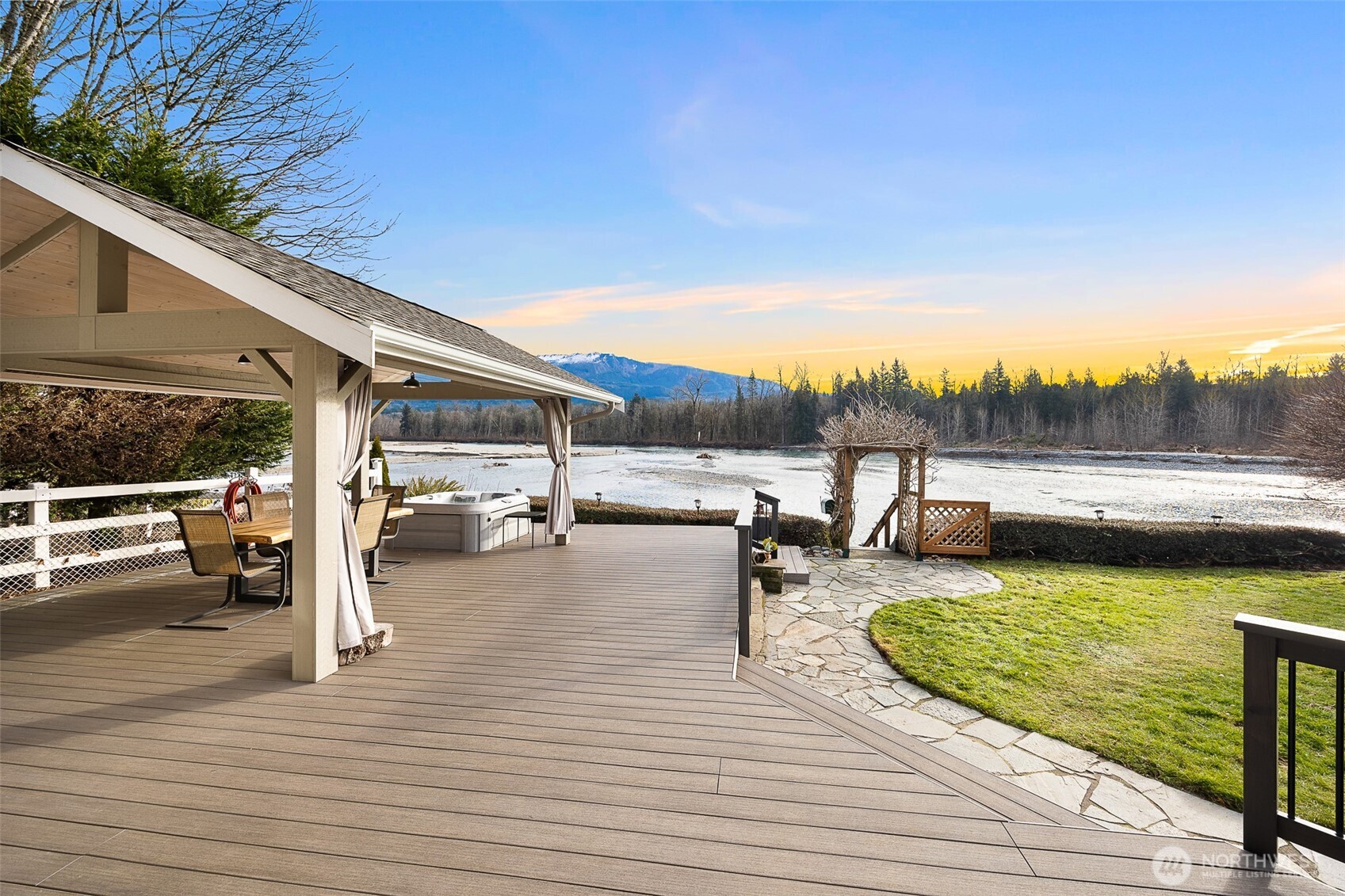 1122 Dyer Road Sultan, WA 98294 - Photo 2 of 40