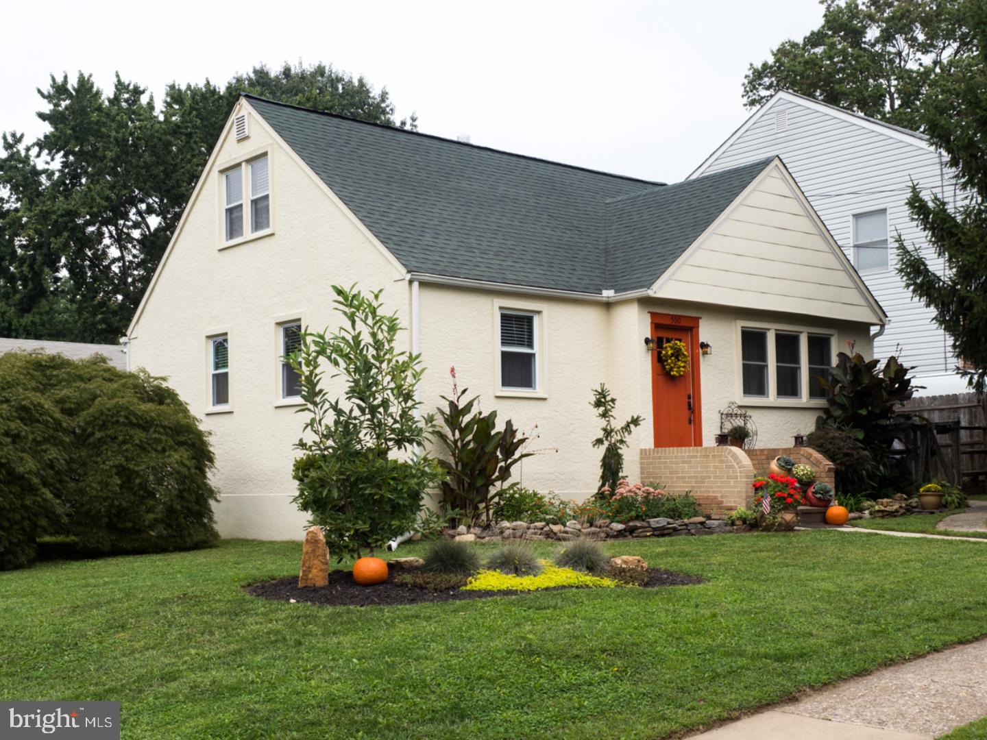 500 Ryanard Road Wallingford, PA 19086 - Photo 2 of 25 Exterior Side
