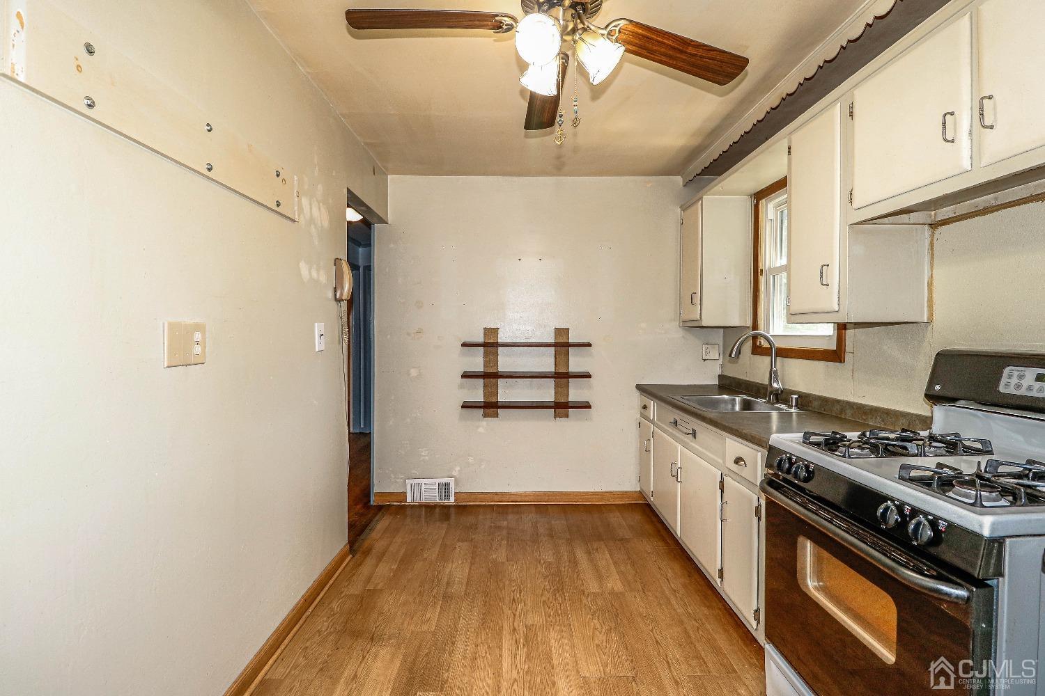 3 North Pennington Road New Brunswick, NJ 08901 - Photo 15 of 28