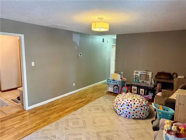 $215,000 | 711 Conger Avenue, Burlington, KS 66839