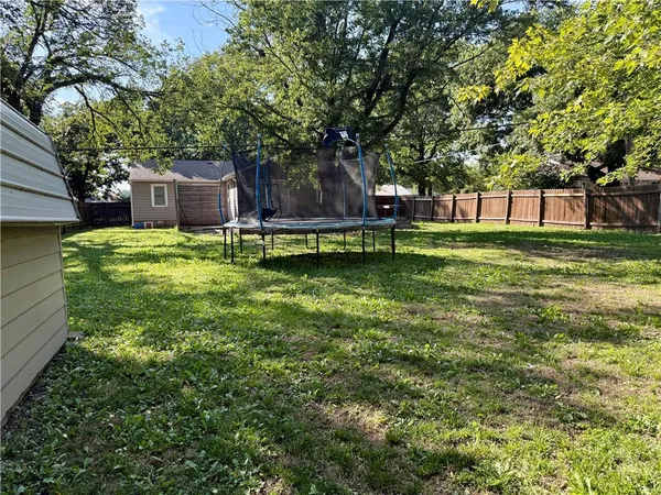 $215,000 | 711 Conger Avenue, Burlington, KS 66839