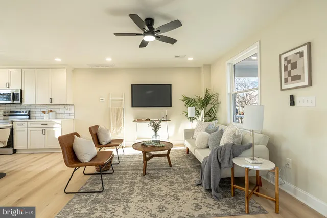 $409,999 | 3408 Yardley Drive, Baltimore, MD 21222