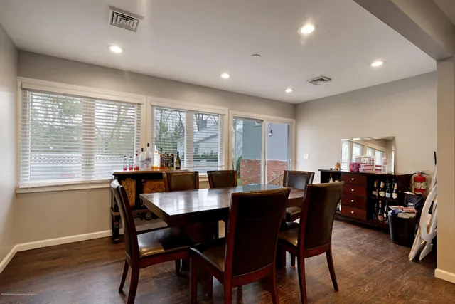 $48,500 | 181 Larchwood Avenue, Oakhurst, NJ 07755