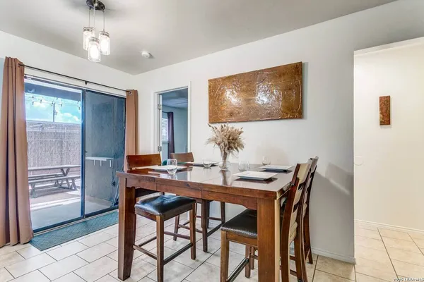 $2,700 | 6857 Betty Levy, San Antonio, TX 78227