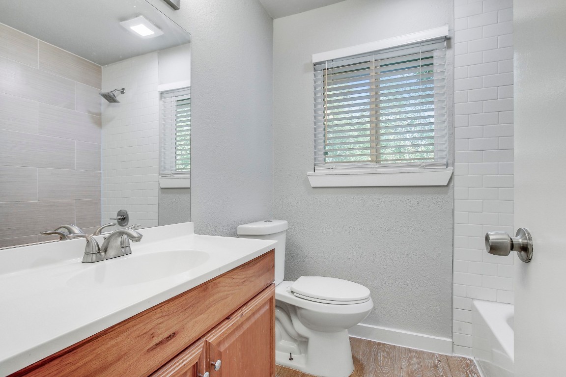 2414 Burleson Court, Unit A Austin, TX 78741 - Photo 20 of 39