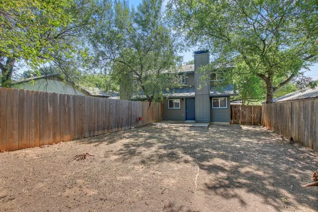 $1,600 | 2414 Burleson Court, Unit A, Austin, TX 78741