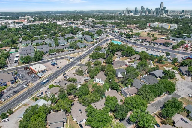 $1,600 | 2414 Burleson Court, Unit A, Austin, TX 78741