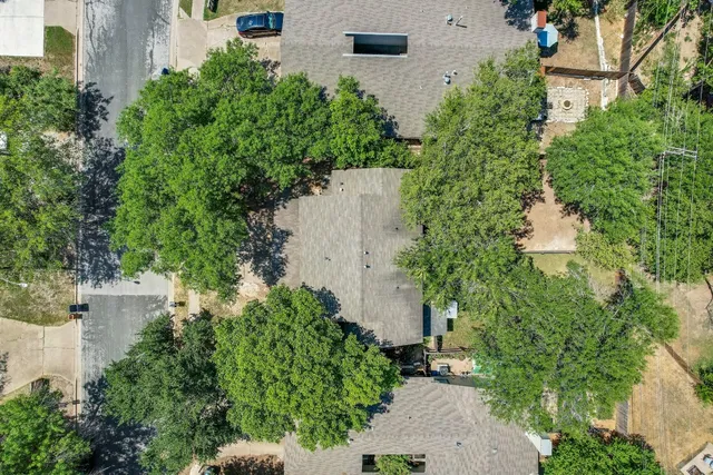 $1,600 | 2414 Burleson Court, Unit A, Austin, TX 78741