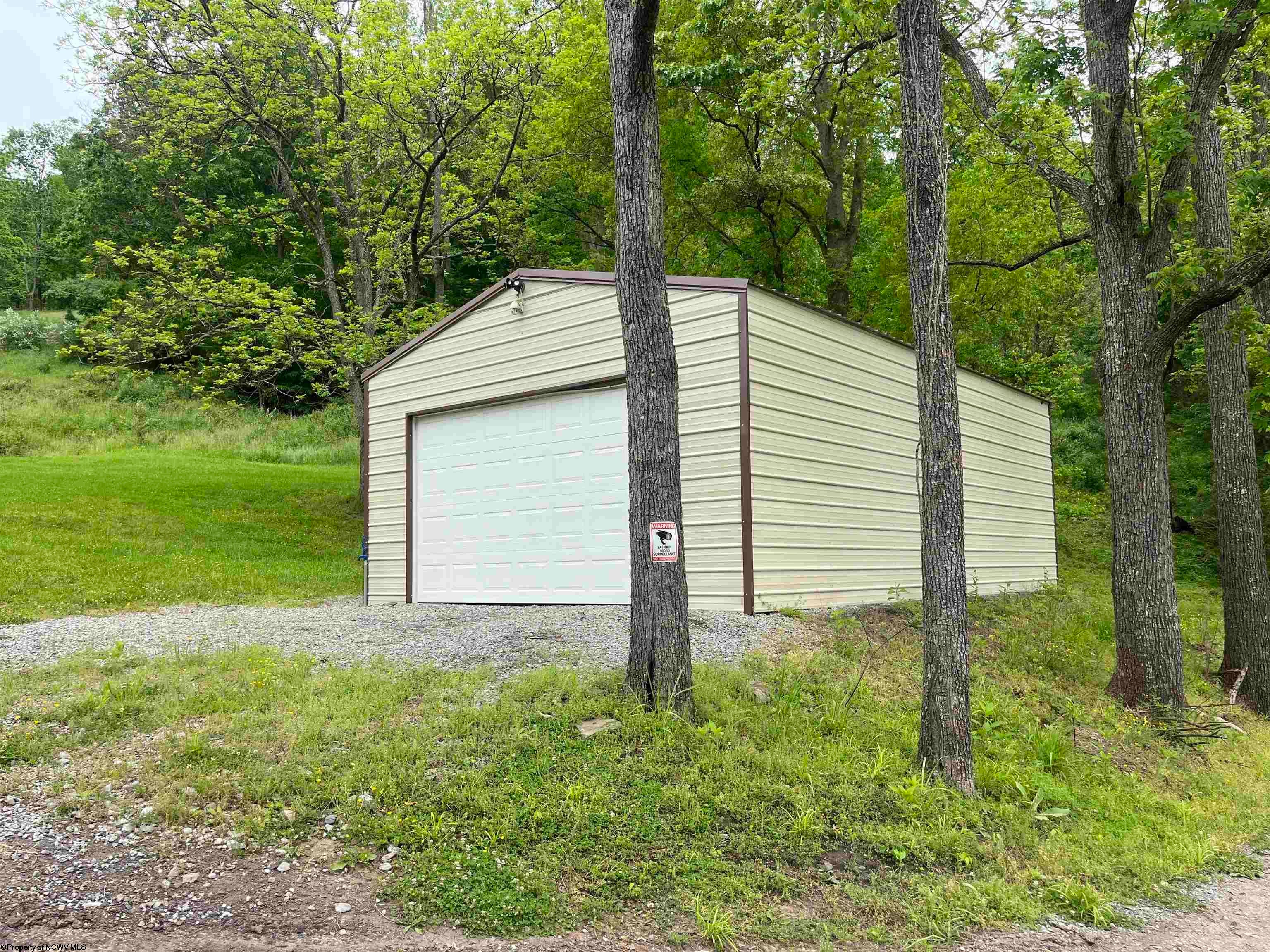 411 Cap Run Road Walkersville, WV 26447 - Photo 8 of 17 Gallery Image 8