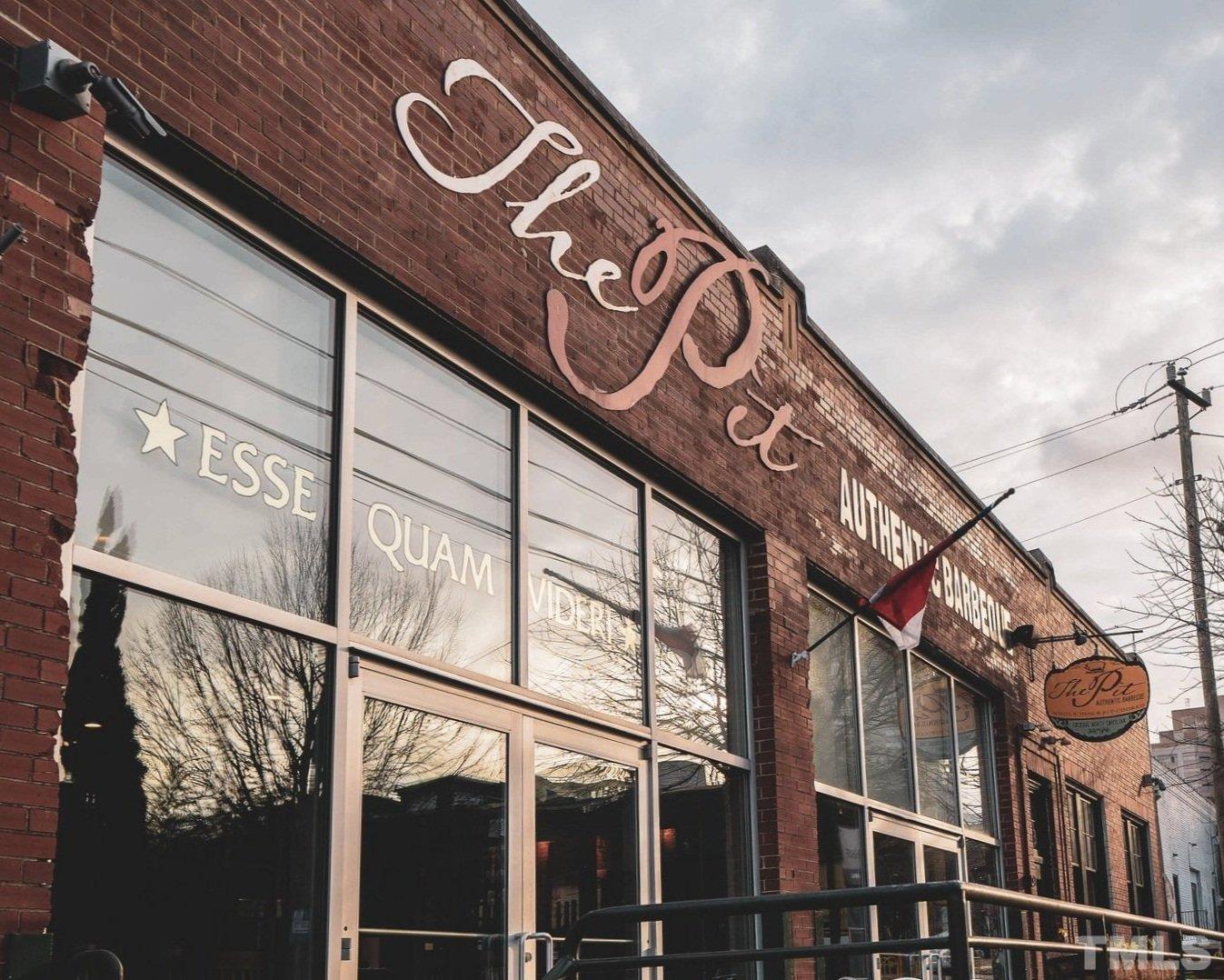 407 West Lenoir Street Raleigh, NC 27601 - Photo 42 of 42 a sign on a pole on a street