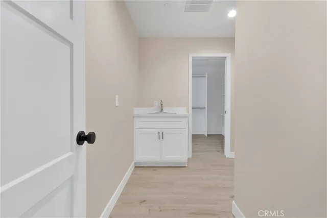 $559,900 | 10647 Central Road, Apple Valley, CA 92308