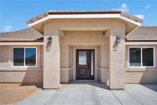 $559,900 | 10647 Central Road, Apple Valley, CA 92308