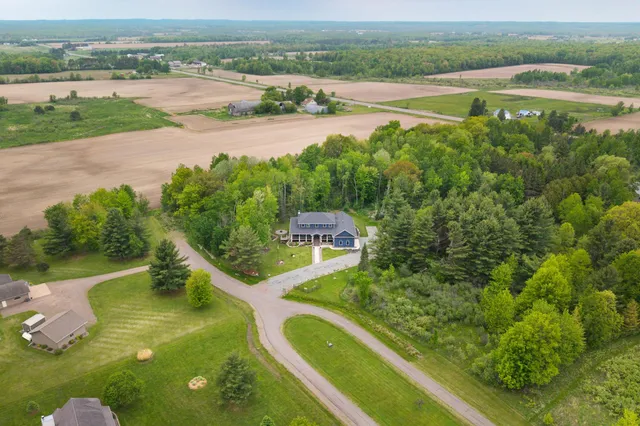 $773,000 | W6880 Maplewood Lane, Medford, WI 54451