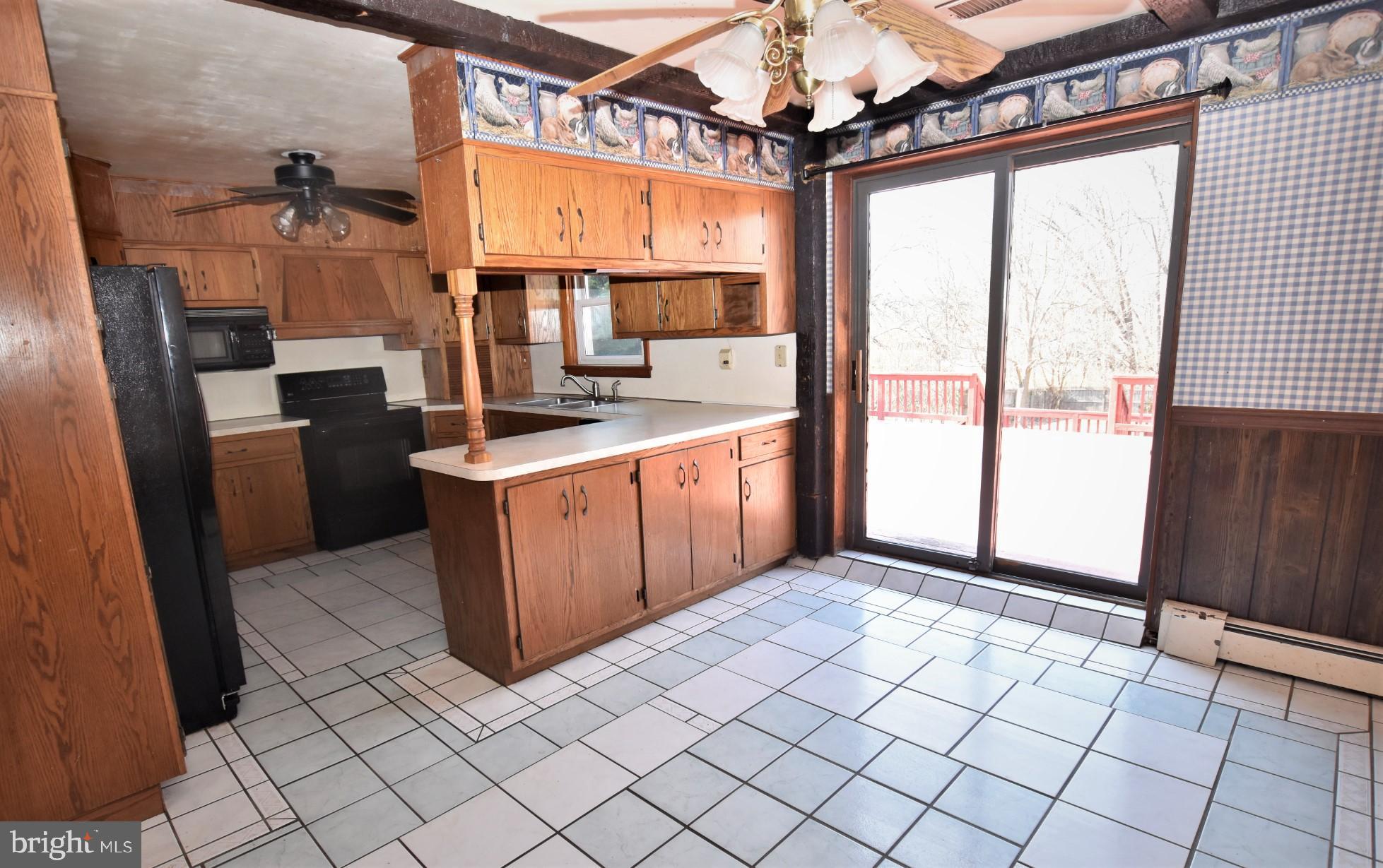 445 Beck Mill Road Hanover, PA 17331 - Photo 8 of 46 Compact kitchen with adjoining dining area