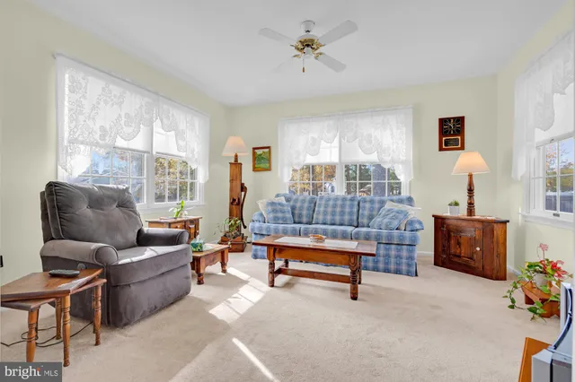 $499,000 | 704 Oak Court, Lanoka Harbor, NJ 08734