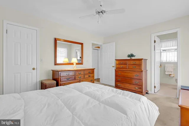 $499,000 | 704 Oak Court, Lanoka Harbor, NJ 08734