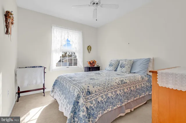 $499,000 | 704 Oak Court, Lanoka Harbor, NJ 08734