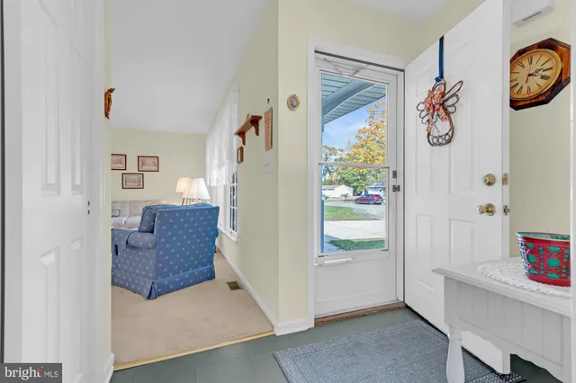 $499,000 | 704 Oak Court, Lanoka Harbor, NJ 08734