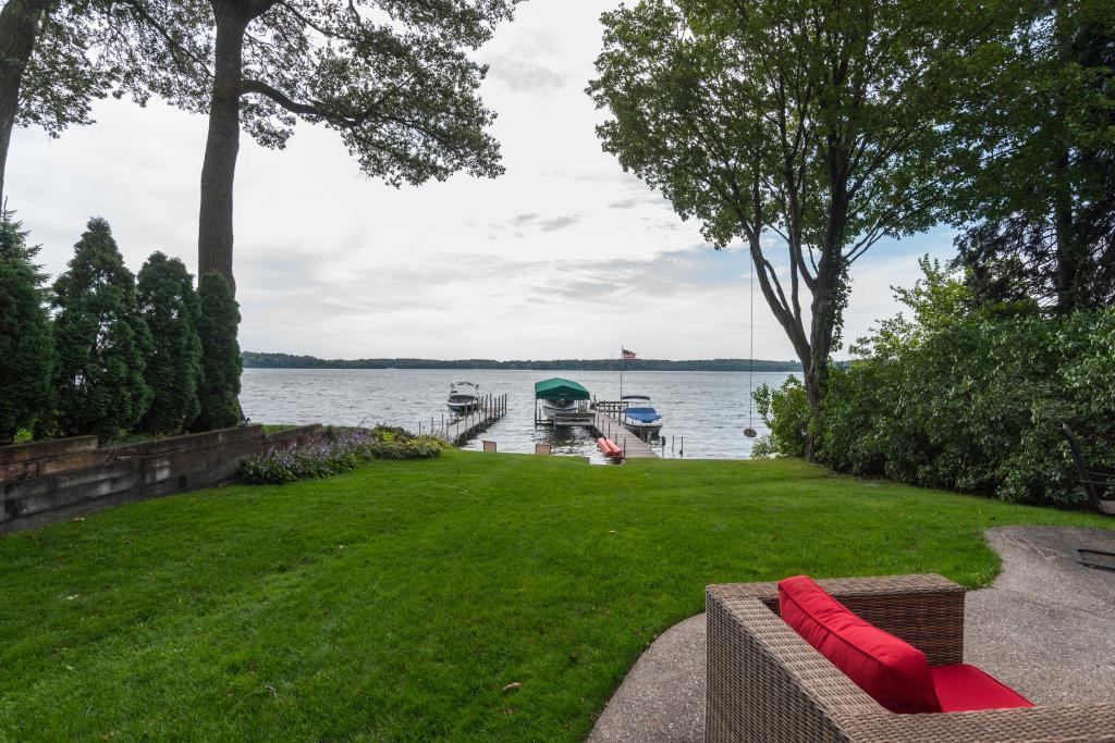 5295 Edsall Road Minnetrista, MN 55364 - Photo 1 of 20