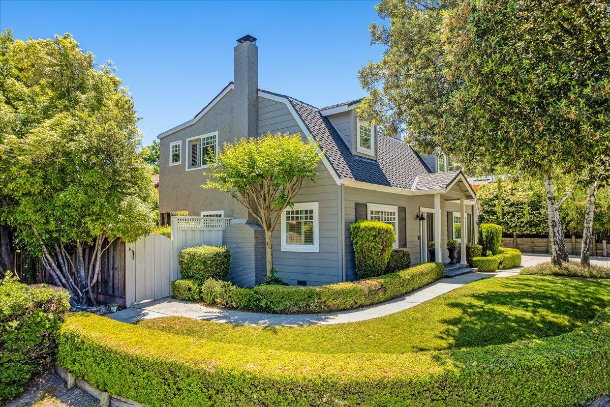 8720 Learnard Way Gilroy, CA 95020 - Photo 33 of 41 Gallery Image 33