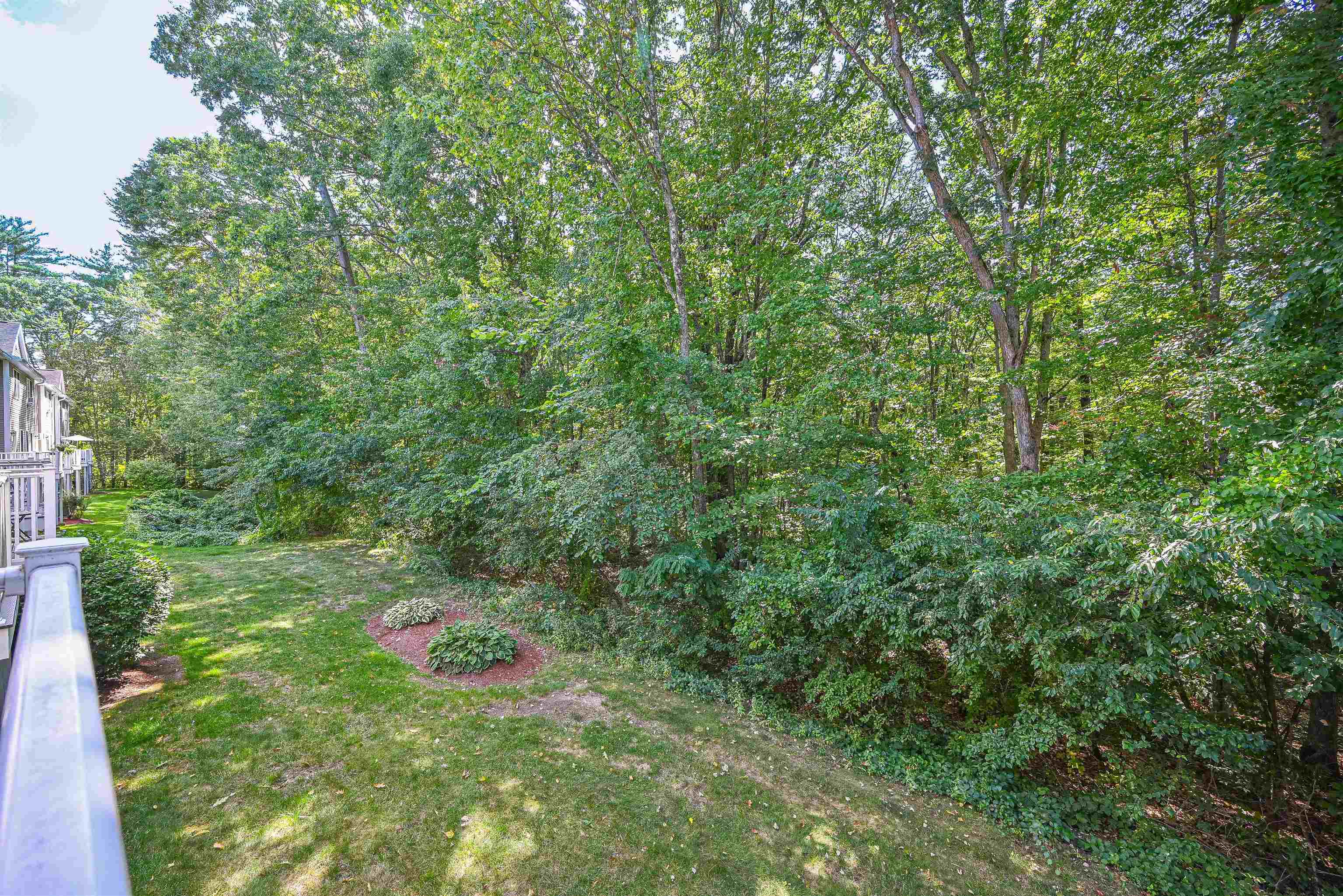 1029 South Mammoth Road, Unit 20 Manchester, NH 03109 - Photo 8 of 26 Gallery Image 8