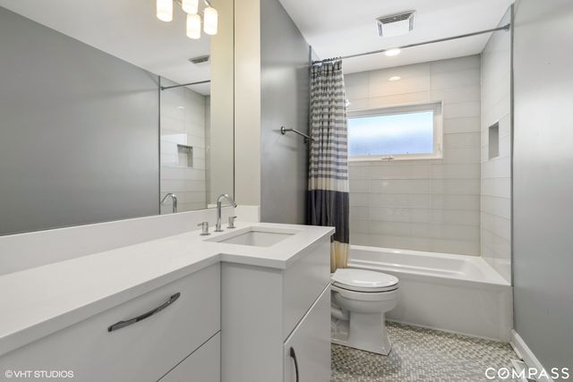 $757,500 | 745 Elder Court, Glencoe, IL 60022