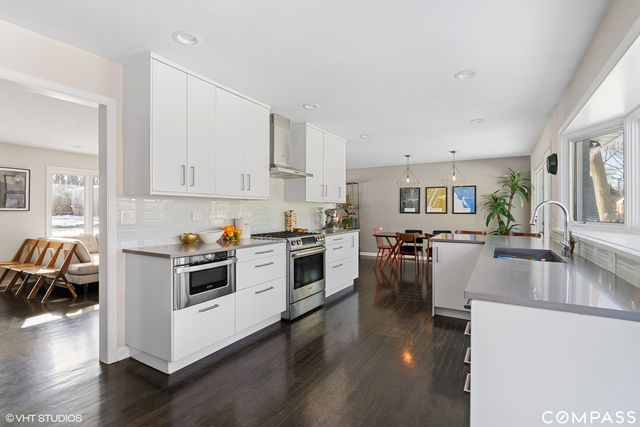 $757,500 | 745 Elder Court, Glencoe, IL 60022