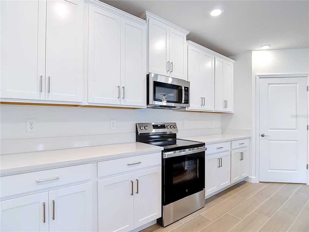 6799 Homebound Way New Port Richey, FL 34653 - Photo 8 of 42 Gallery Image 8