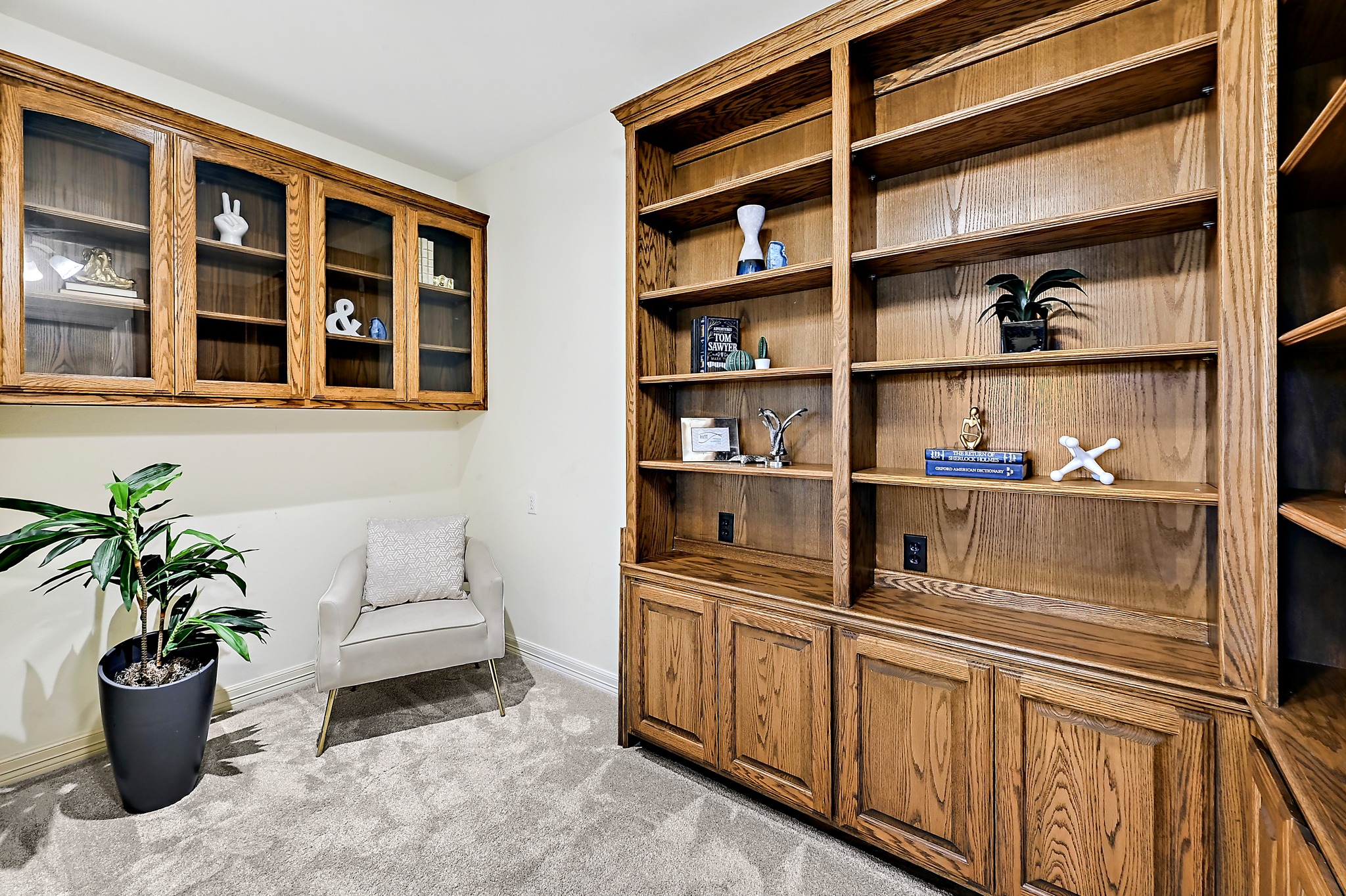 22 Hedgebrook Way The Hills, TX 78738 - Photo 15 of 40 a kitchen with a window