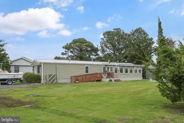 $225,000 | 2410 Ridge Road, Chincoteague Island, VA 23336