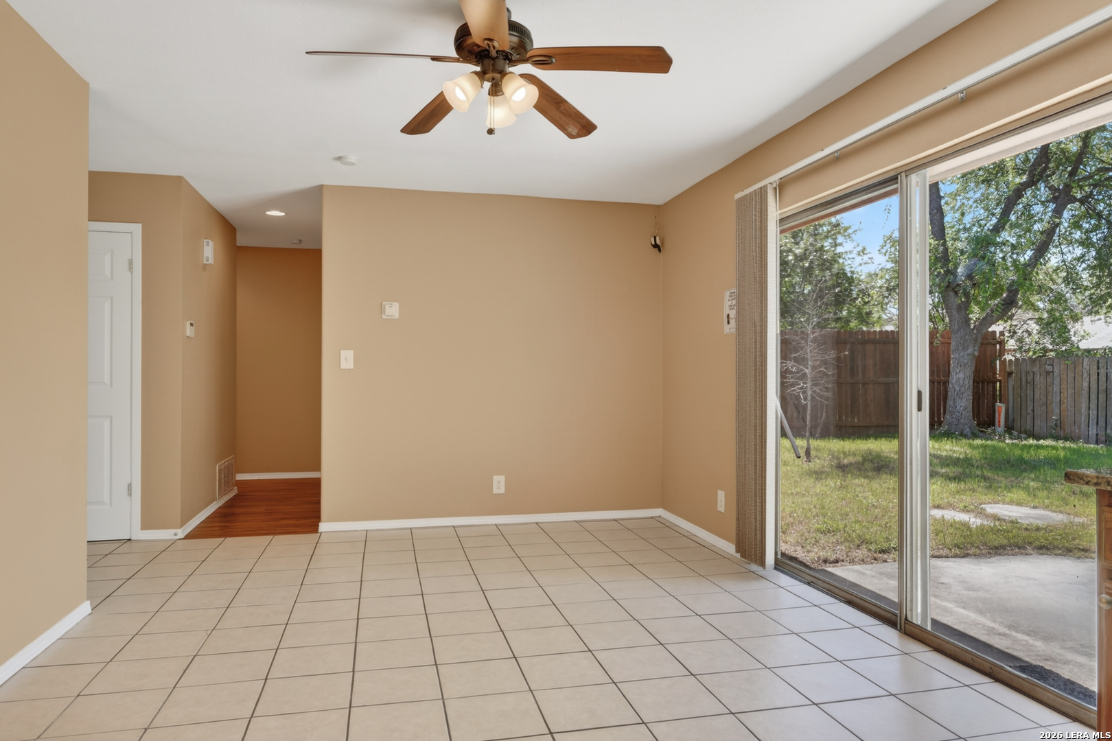 6842 Spring Manor Street San Antonio, TX 78249 - Photo 9 of 20