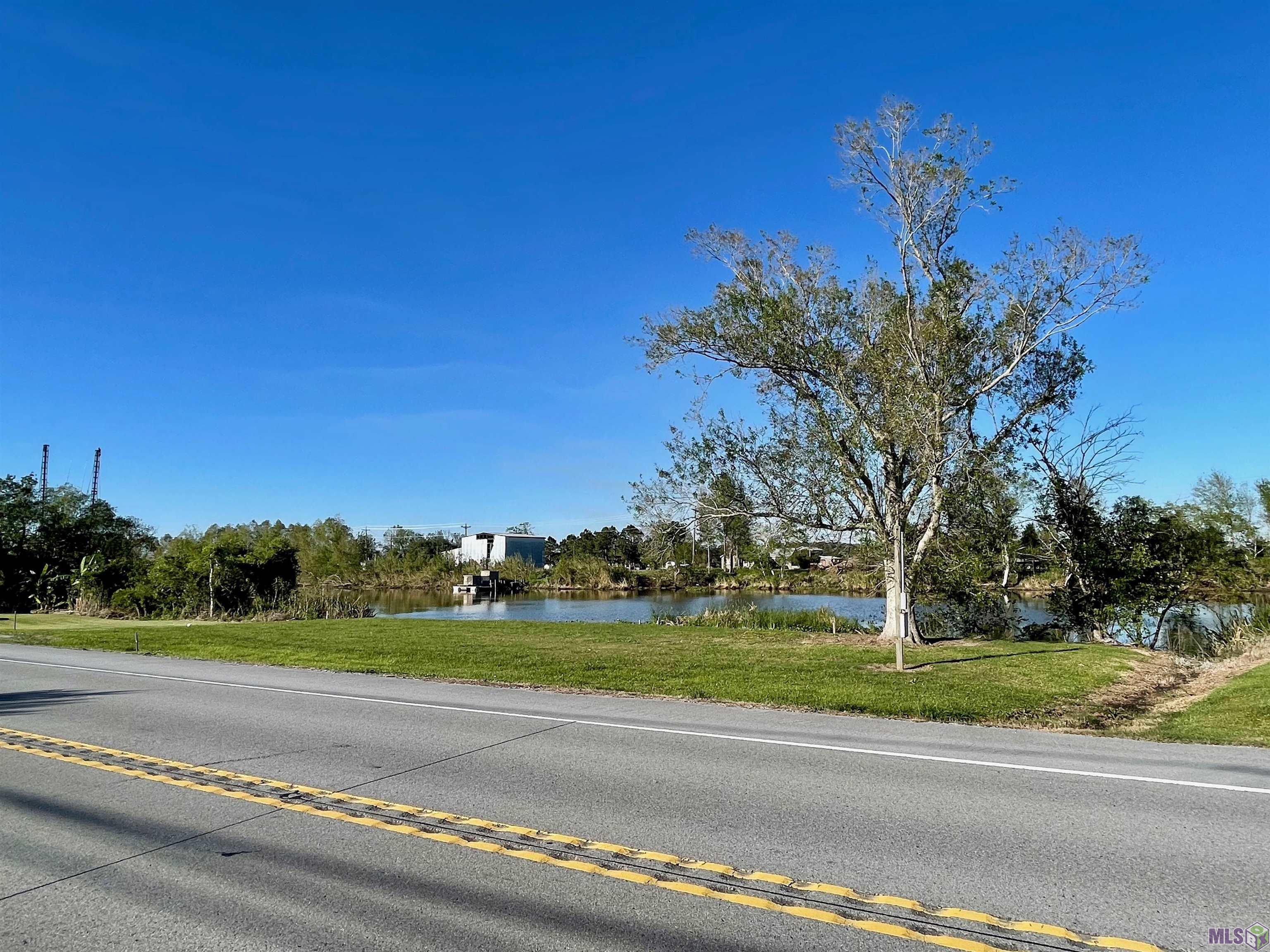 1 Highway 1 Lockport, LA 70374 - Photo 16 of 18
