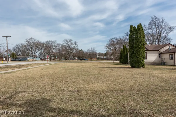$99,000 | 1003 Oxford Street, Downers Grove, IL 60516