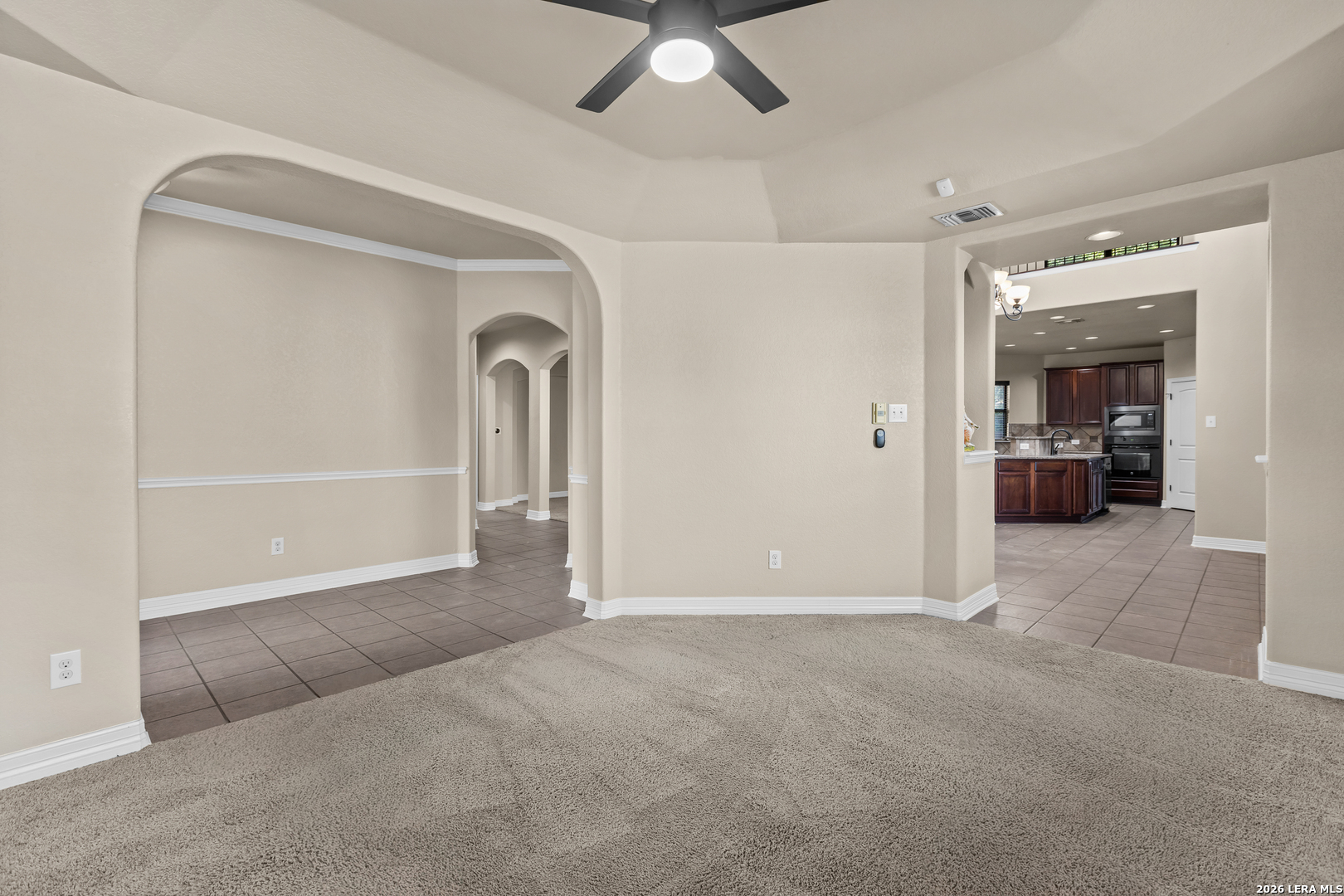 9814 Rostock Lane Helotes, TX 78023 - Photo 4 of 34 Gallery Image 4