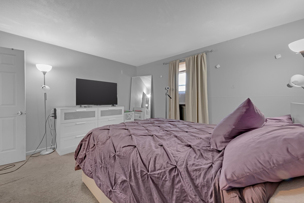 746-748 Alden Street Springfield, MA 01109 - Photo 10 of 22
