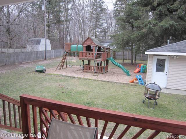 9038 Field Road Algonac, MI 48001 - Photo 25 of 32