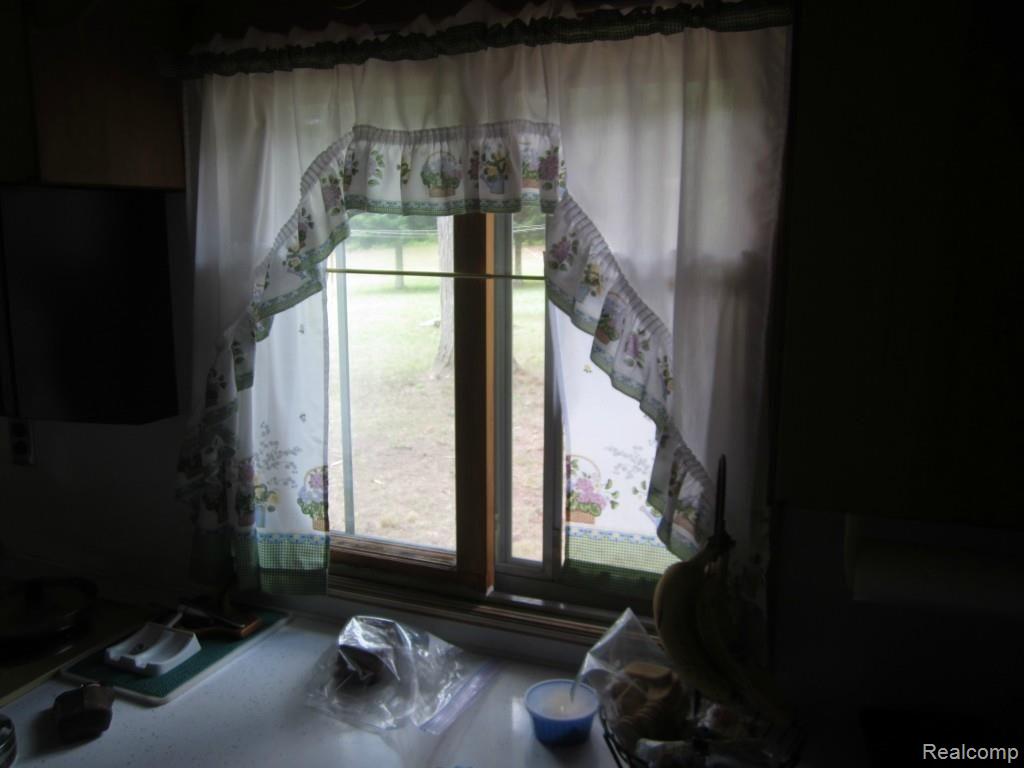 11326 South Hulbert Road Hulbert, MI 49748 - Photo 25 of 43 IMG_2119.jpg