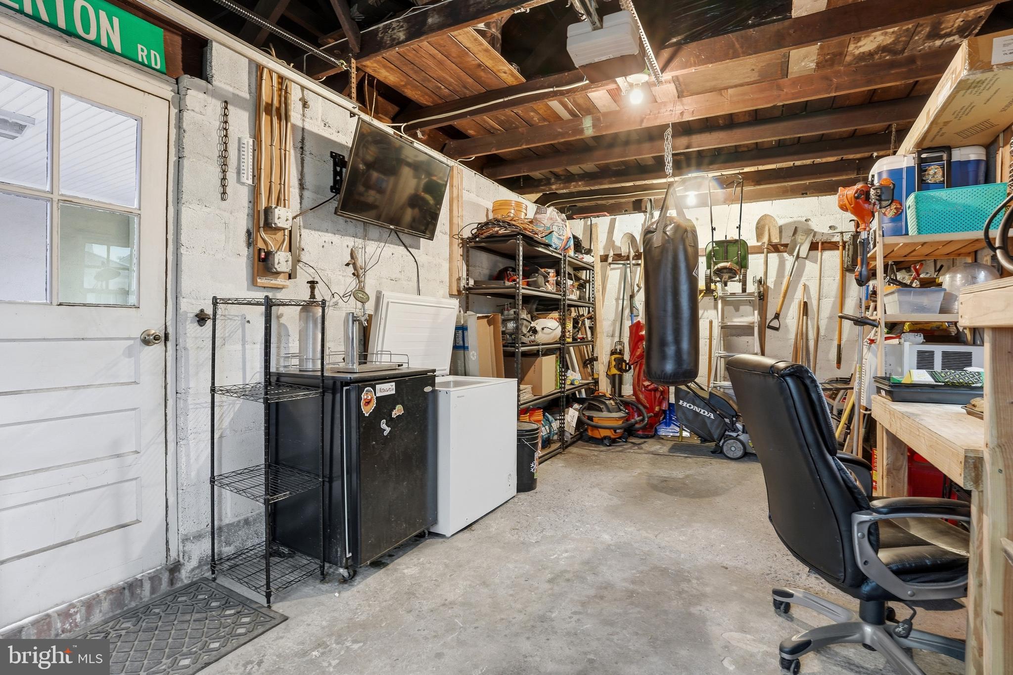 1045 Edgerton Road Secane, PA 19018 - Photo 49 of 62