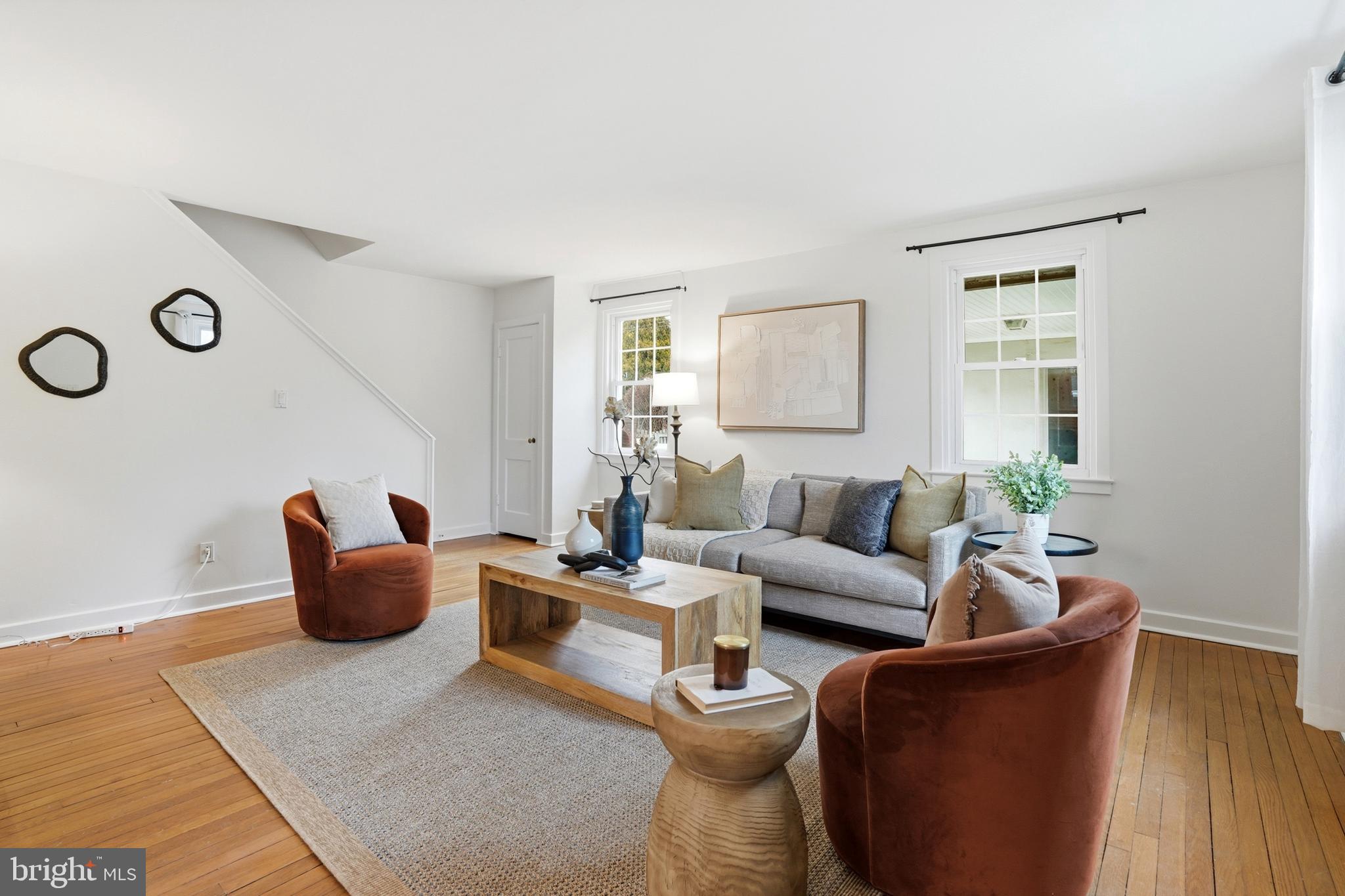 1045 Edgerton Road Secane, PA 19018 - Photo 7 of 62