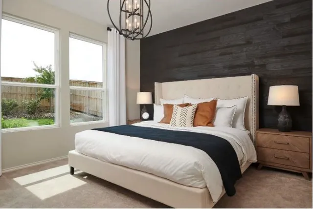 $2,100 | 10315 American Paint Way Manor, Manor, TX 78653