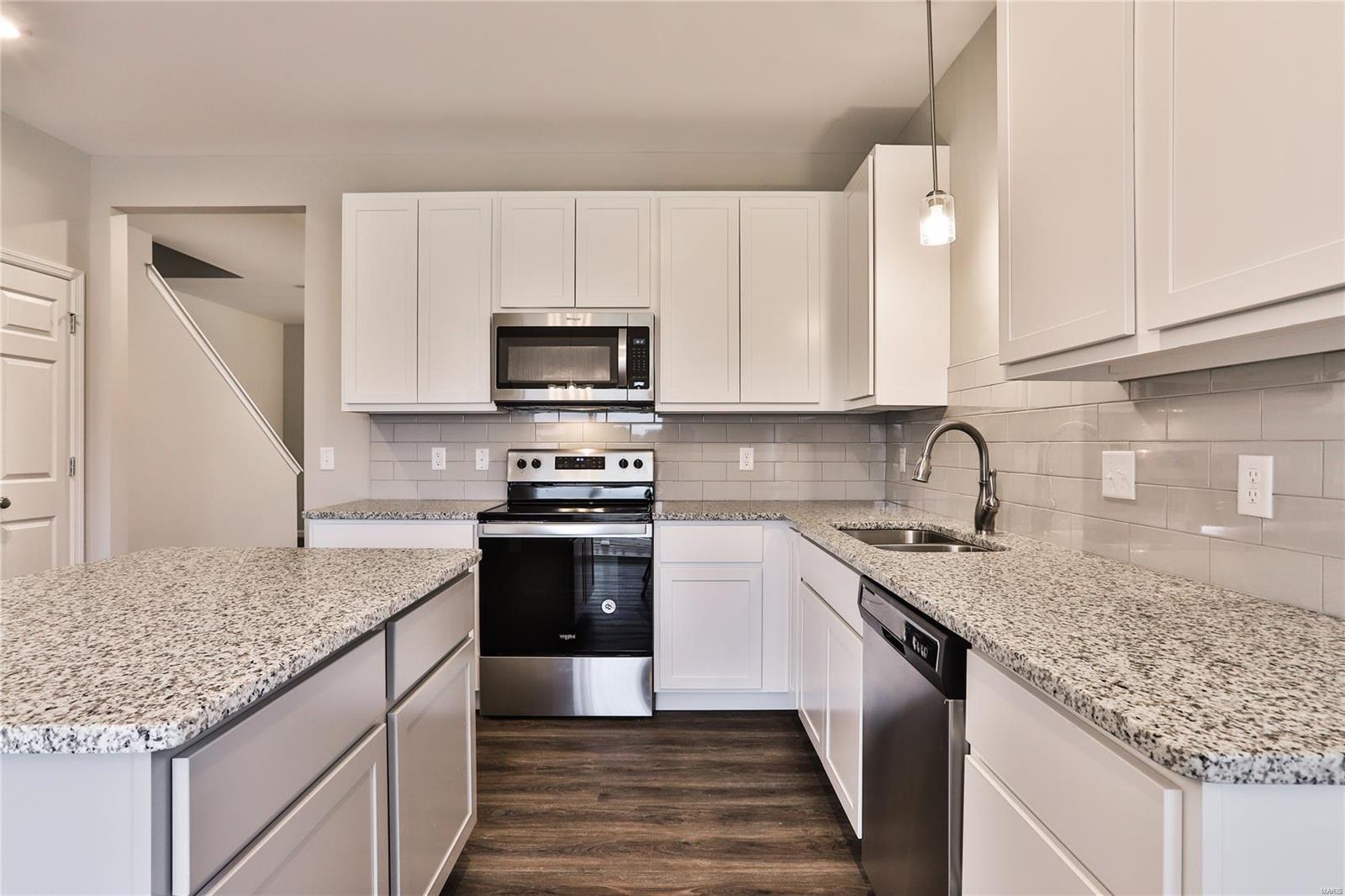 129 Wellspring Drive St. Charles, MO 63303 - Photo 14 of 36