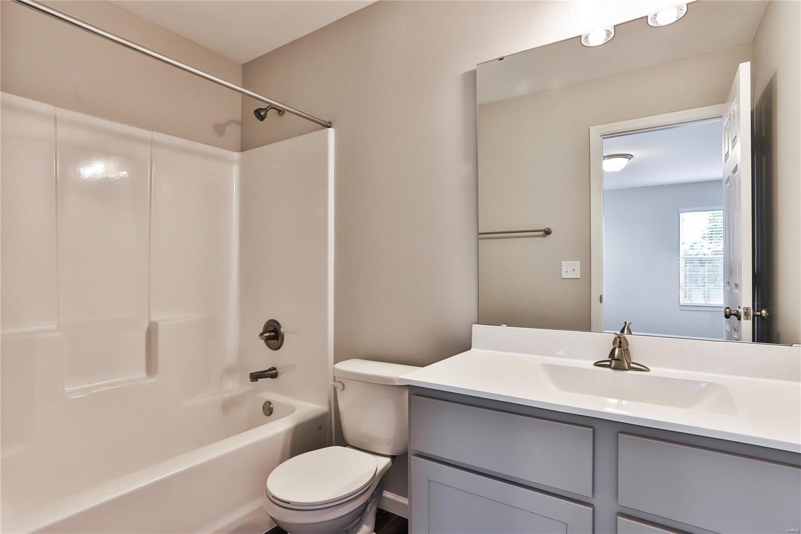 129 Wellspring Drive St. Charles, MO 63303 - Photo 25 of 36