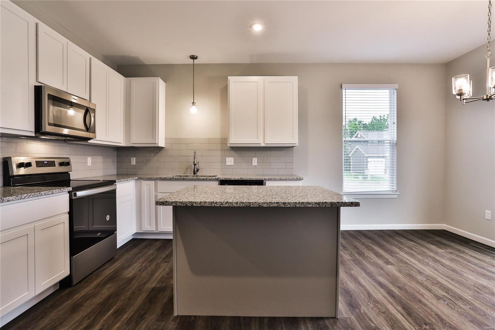 129 Wellspring Drive St. Charles, MO 63303 - Photo 10 of 36